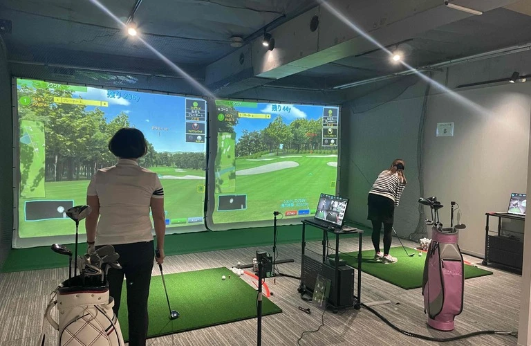 京急線ユーザー必見！充実設備のインドアゴルフ | 横浜南インドアゴルフスタジオ